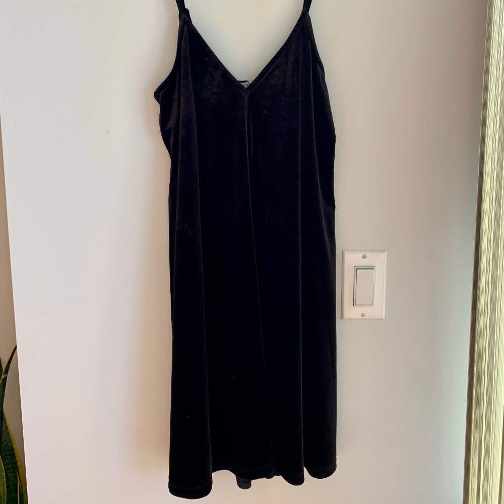 Black Velvet Mimi Chica Dress